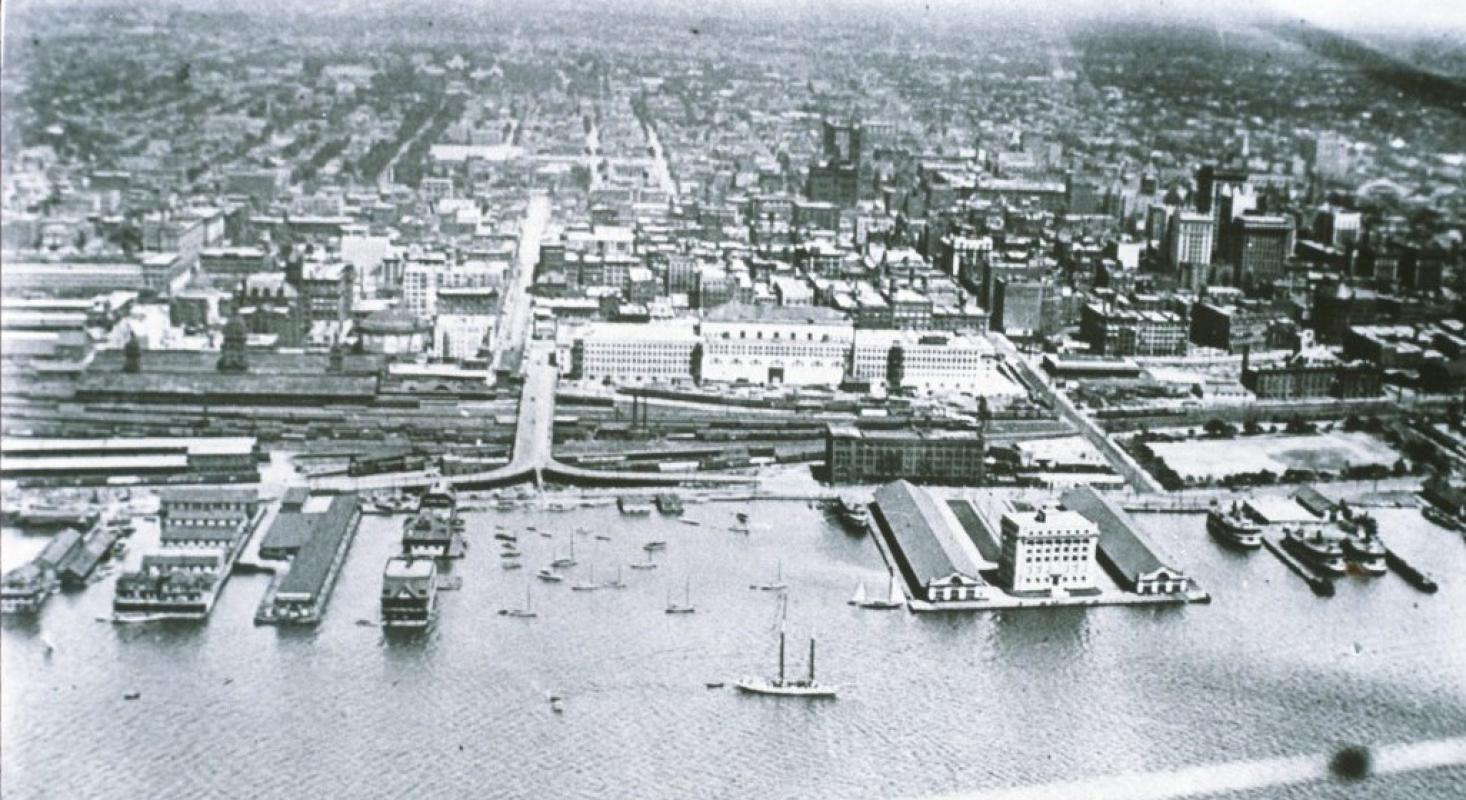 historical image of Toronto's shoreline